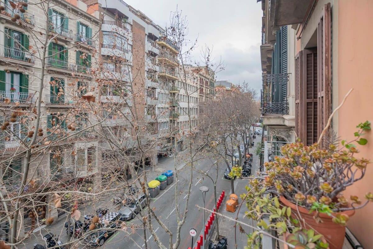 Exclusive 2 Bedroom Apartment In The City Center Barcelona Exterior foto